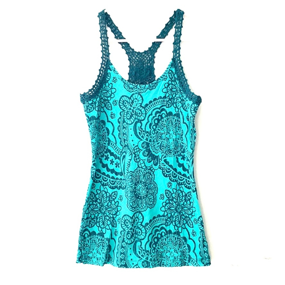 Crochet strap tank